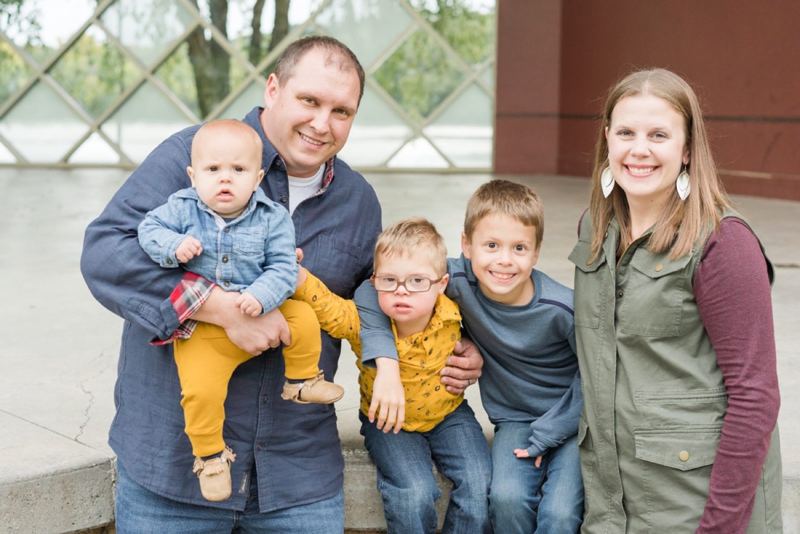 Fall Session with the Winkler Family at Bandshell Lake Park Minneapolis